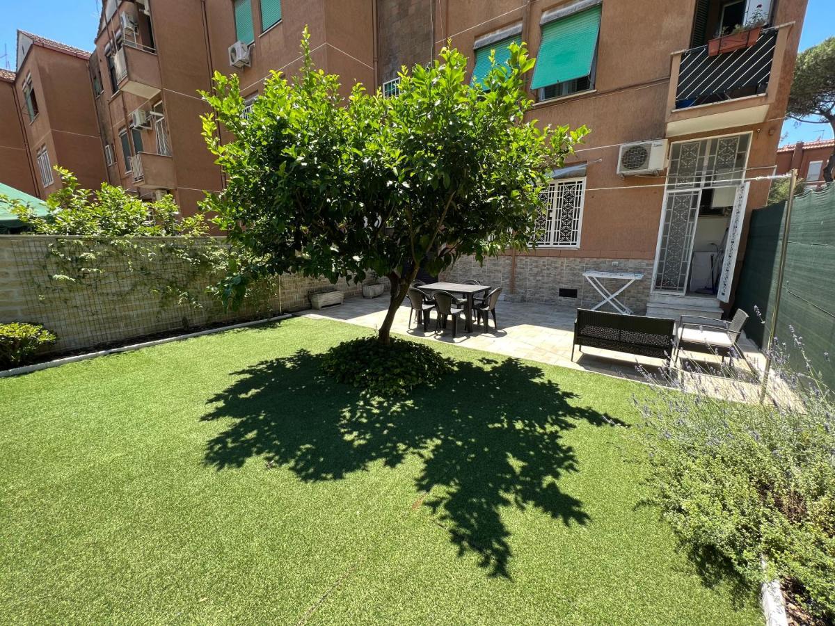 Casa Paestum. Your Wonderful Garden In Rome Roma Exterior foto